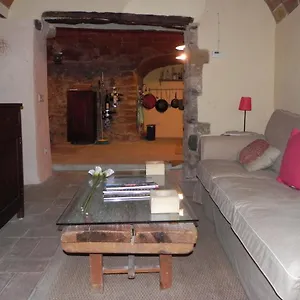 https://baix-emporda-increible-casa-en-pueblo-medieval.topcostabravahotels.com